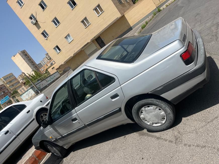پژو 405 GLX - 1389