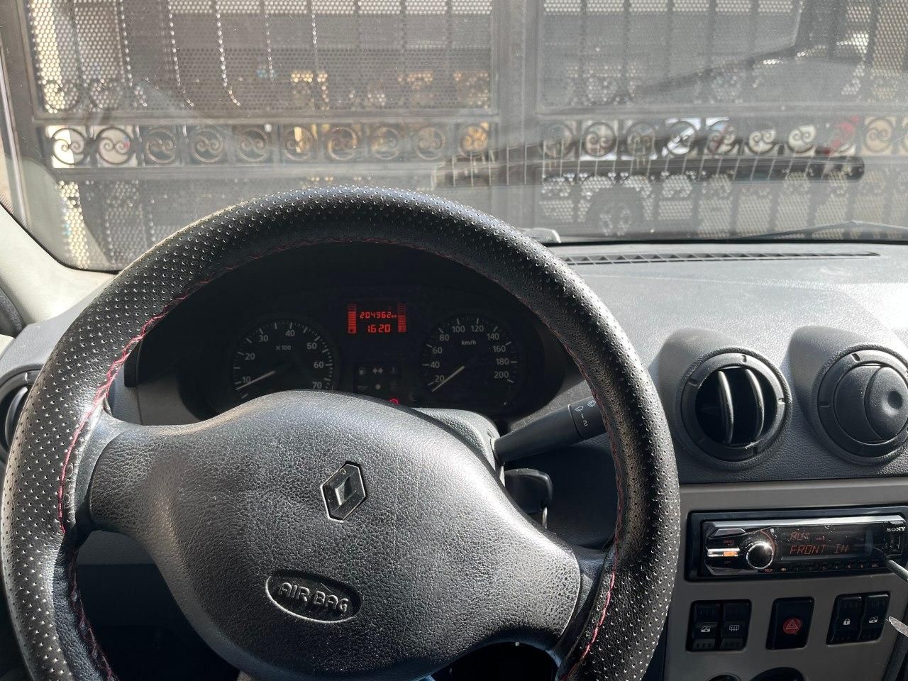 رنو تندر 90 E1 - 1389