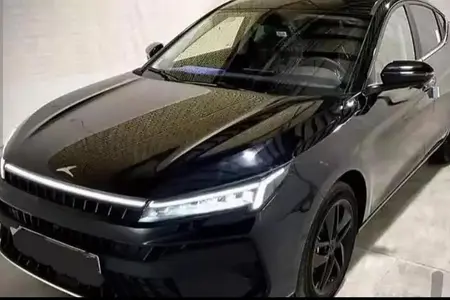 خودرو کی ام سی، J7 آگهی ann_19422973