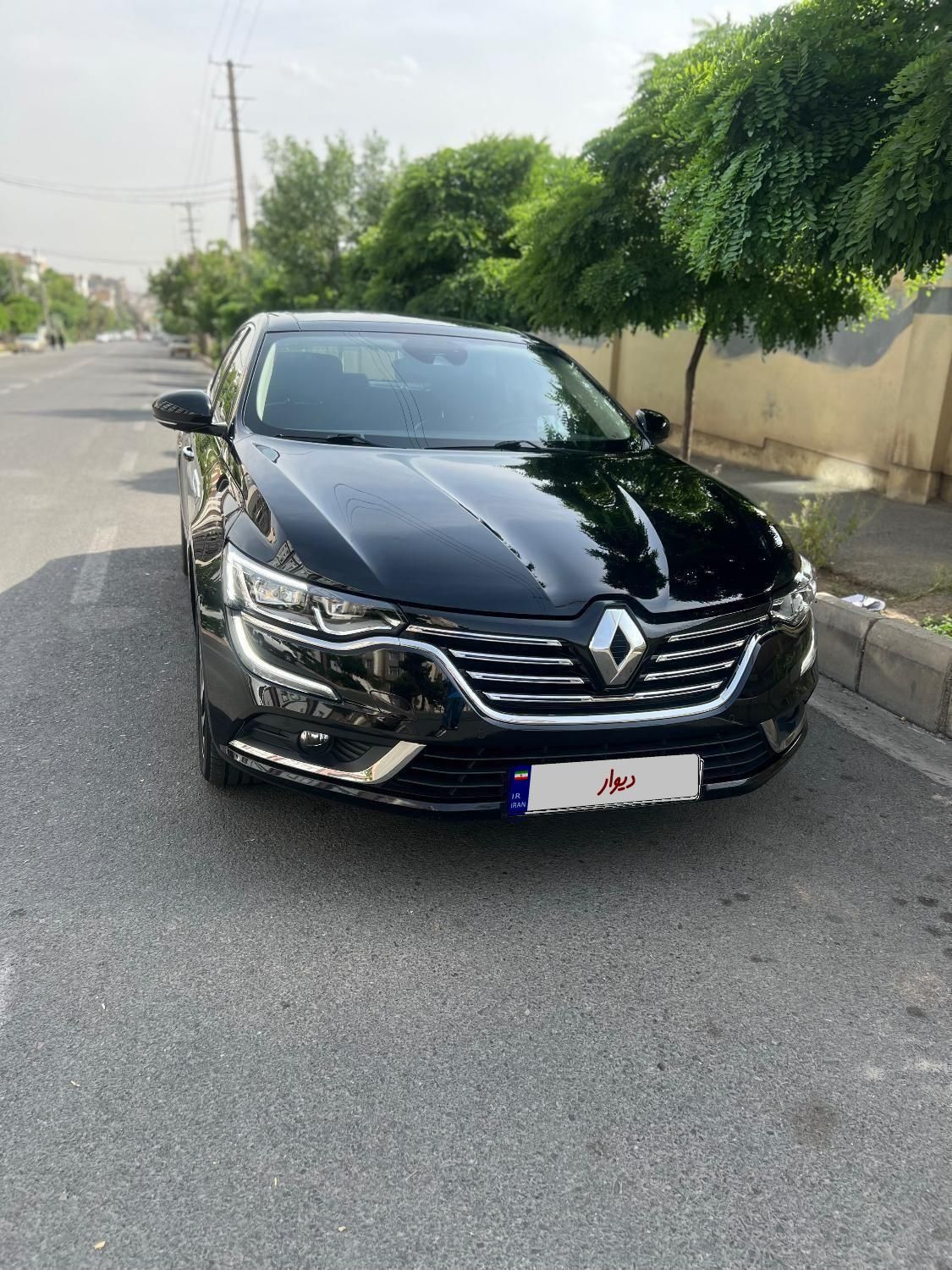 خودرو رنو، تالیسمان آگهی ann_19423019