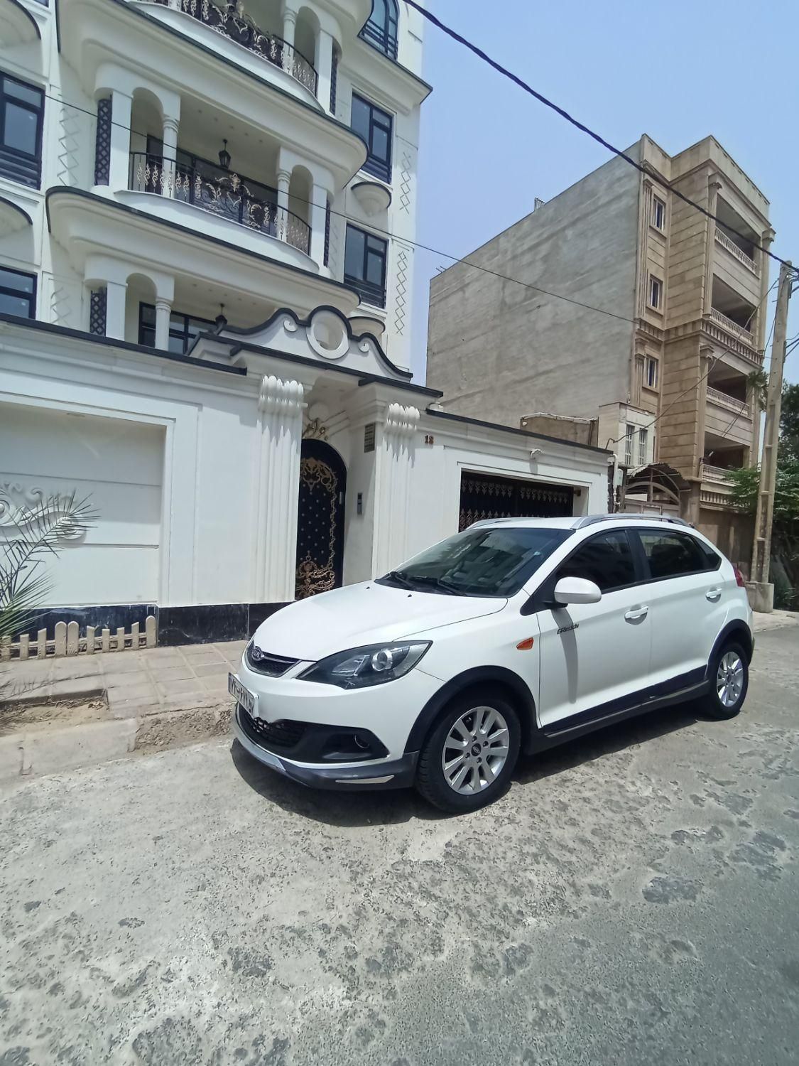 خودرو ام وی ام، 315 هاچ بک آگهی ann_19423247