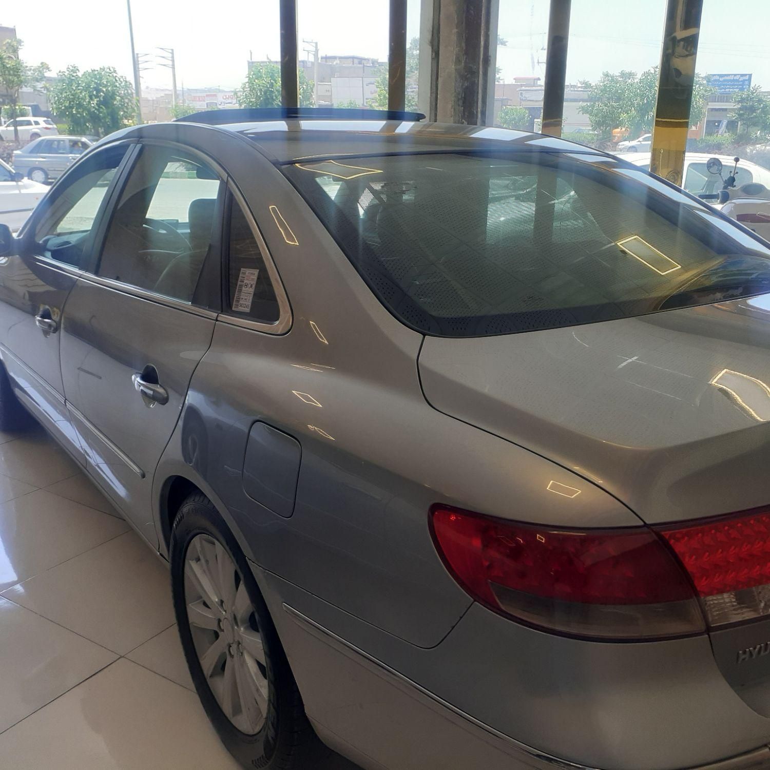 هیوندای آزرا (گرنجور) 3300cc - 2010