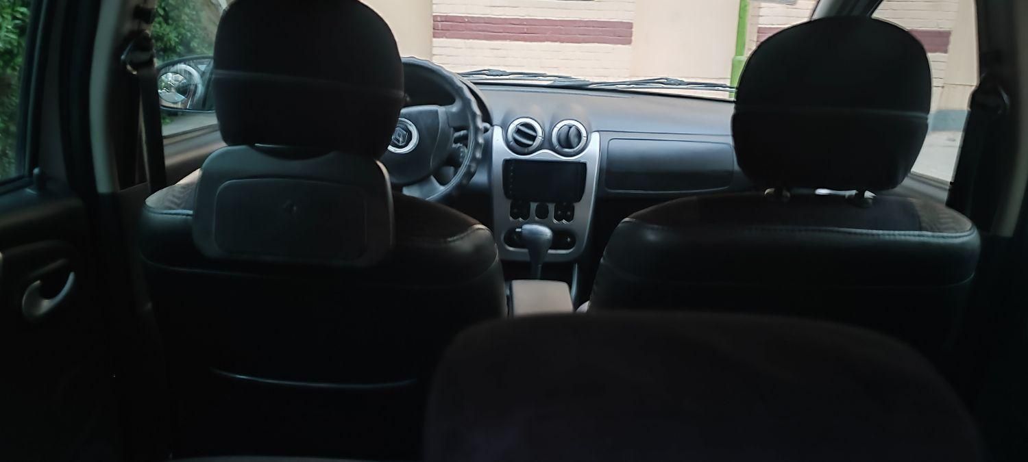 رنو ساندرو اتوماتیک - 1395