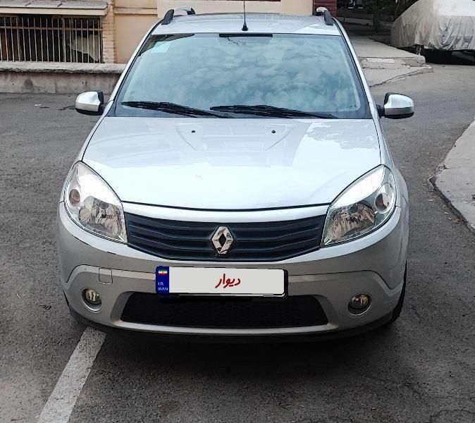 خودرو رنو، ساندرو آگهی ann_19423386