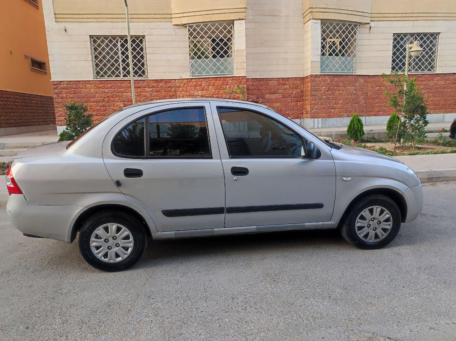 تیبا صندوق دار SX - 1394
