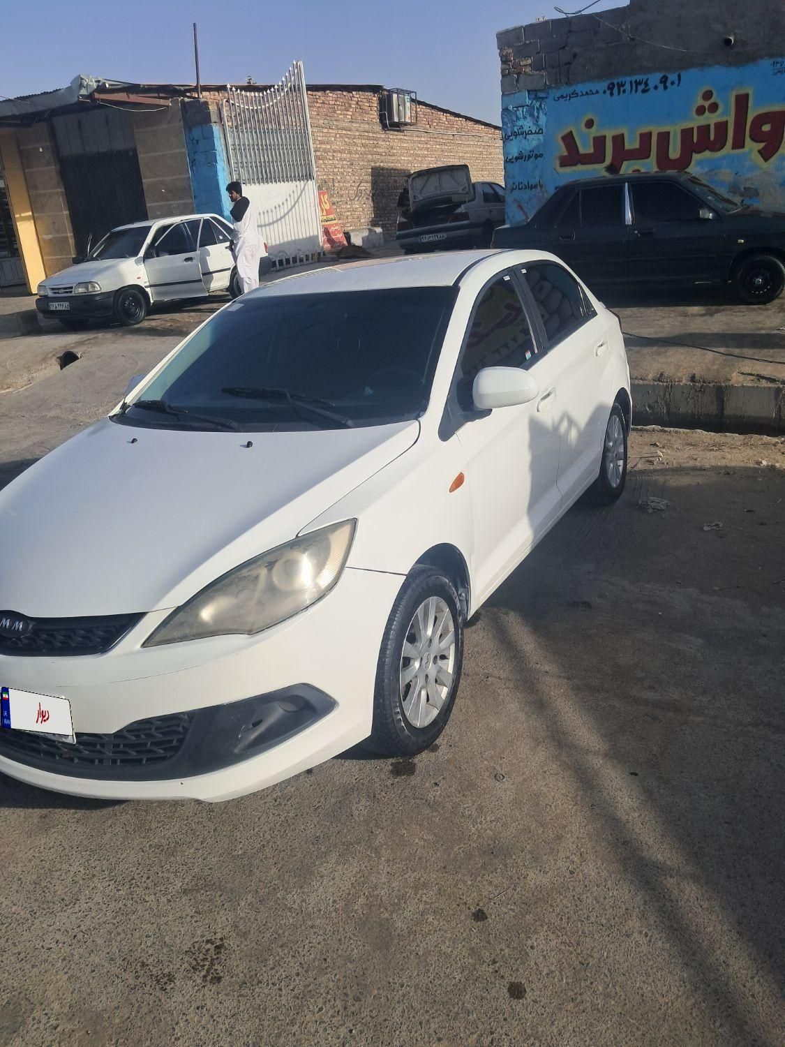 ام وی ام 315 صندوقدار اسپرت دنده‌ای - 1395
