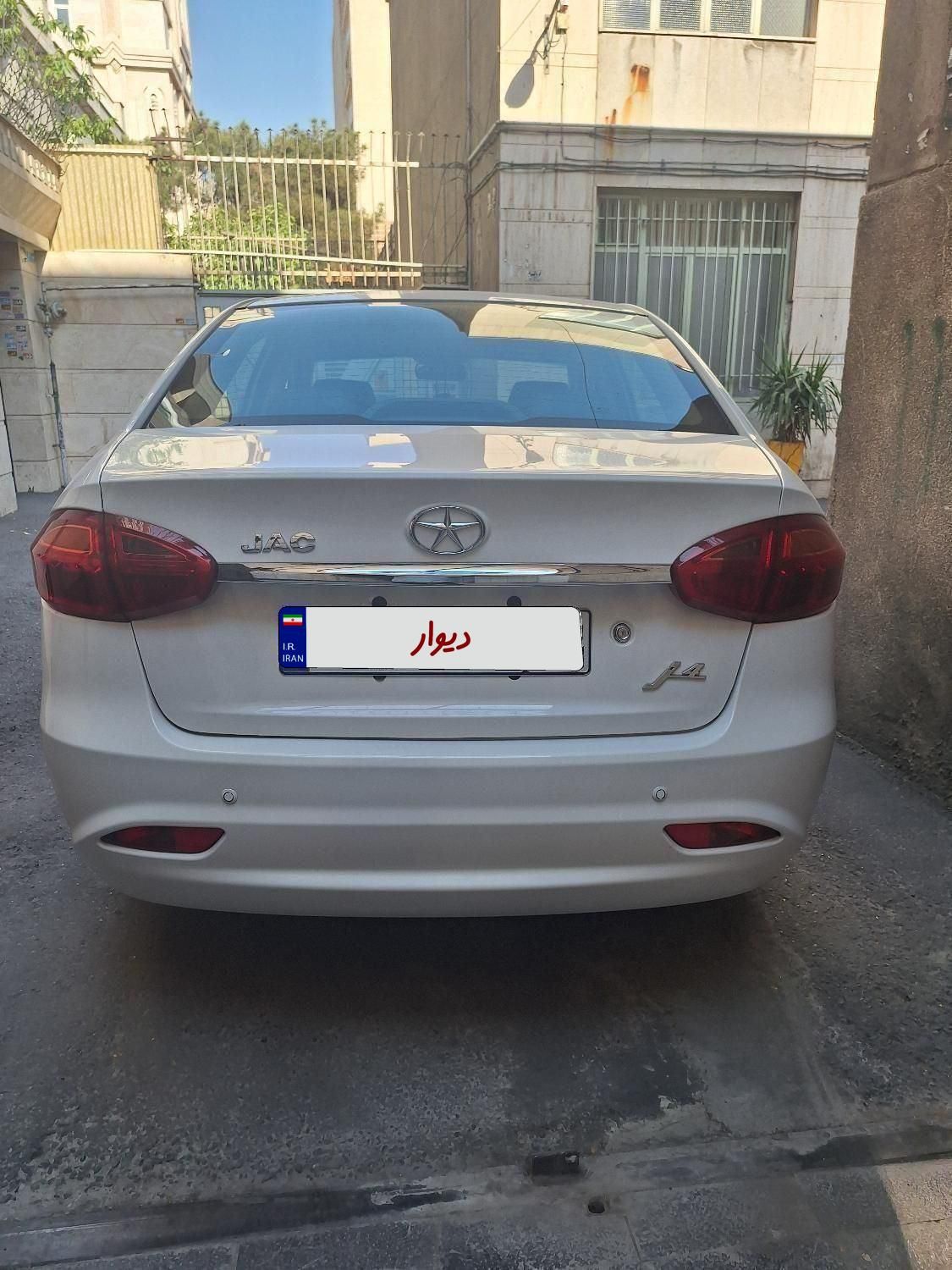 جک J4 اتوماتیک ساده - 1401