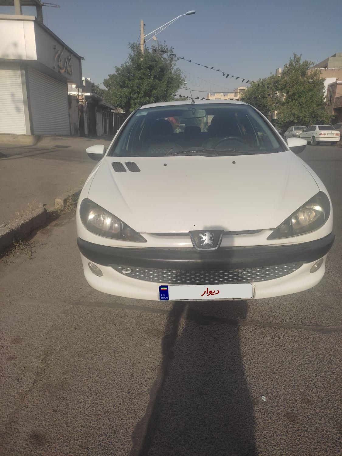 پژو ۲۰۶ صندوق دار v2 - 1390