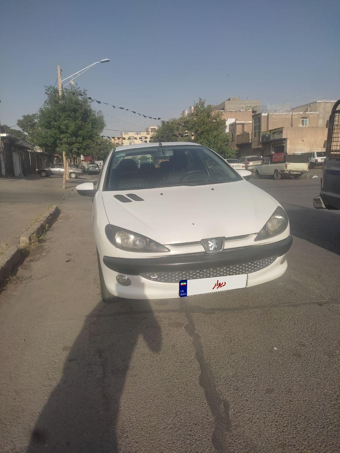 پژو ۲۰۶ صندوق دار v2 - 1390