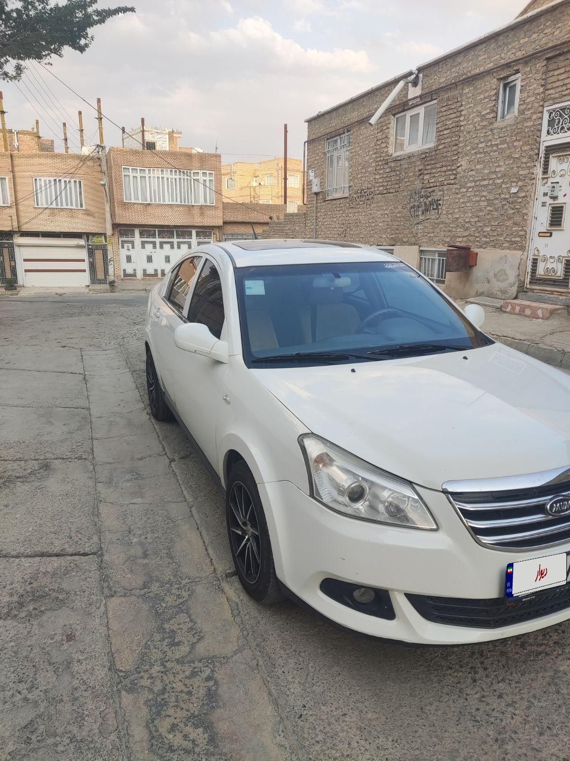 ام وی ام 550 اتوماتیک - 1395
