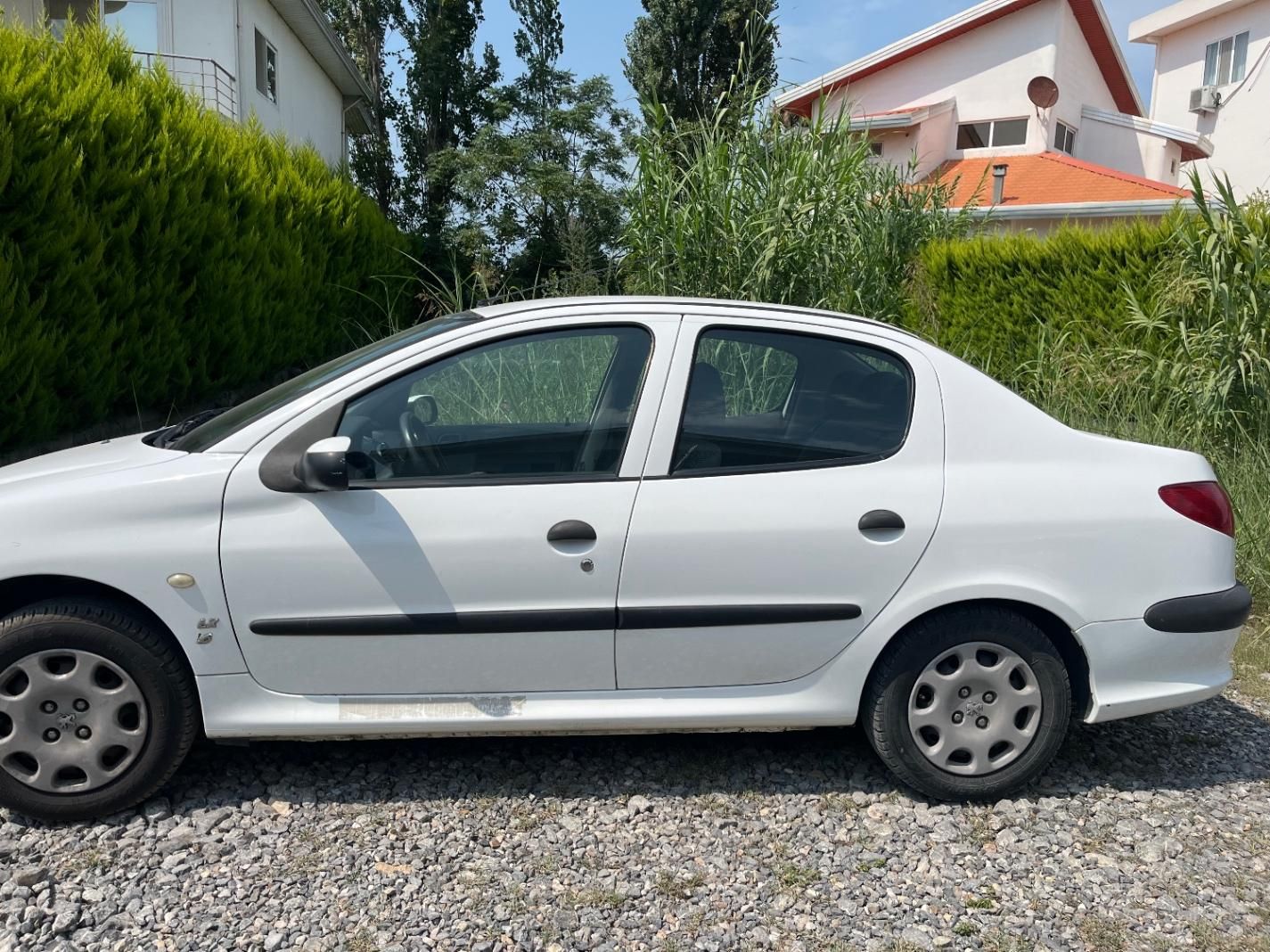 پژو ۲۰۶ صندوق دار v8 - 1398