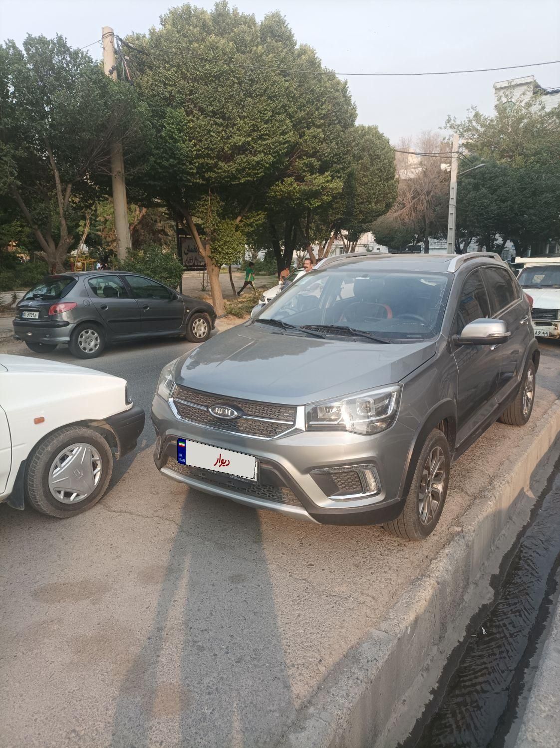 خودرو ام وی ام، X22 آگهی ann_19423526