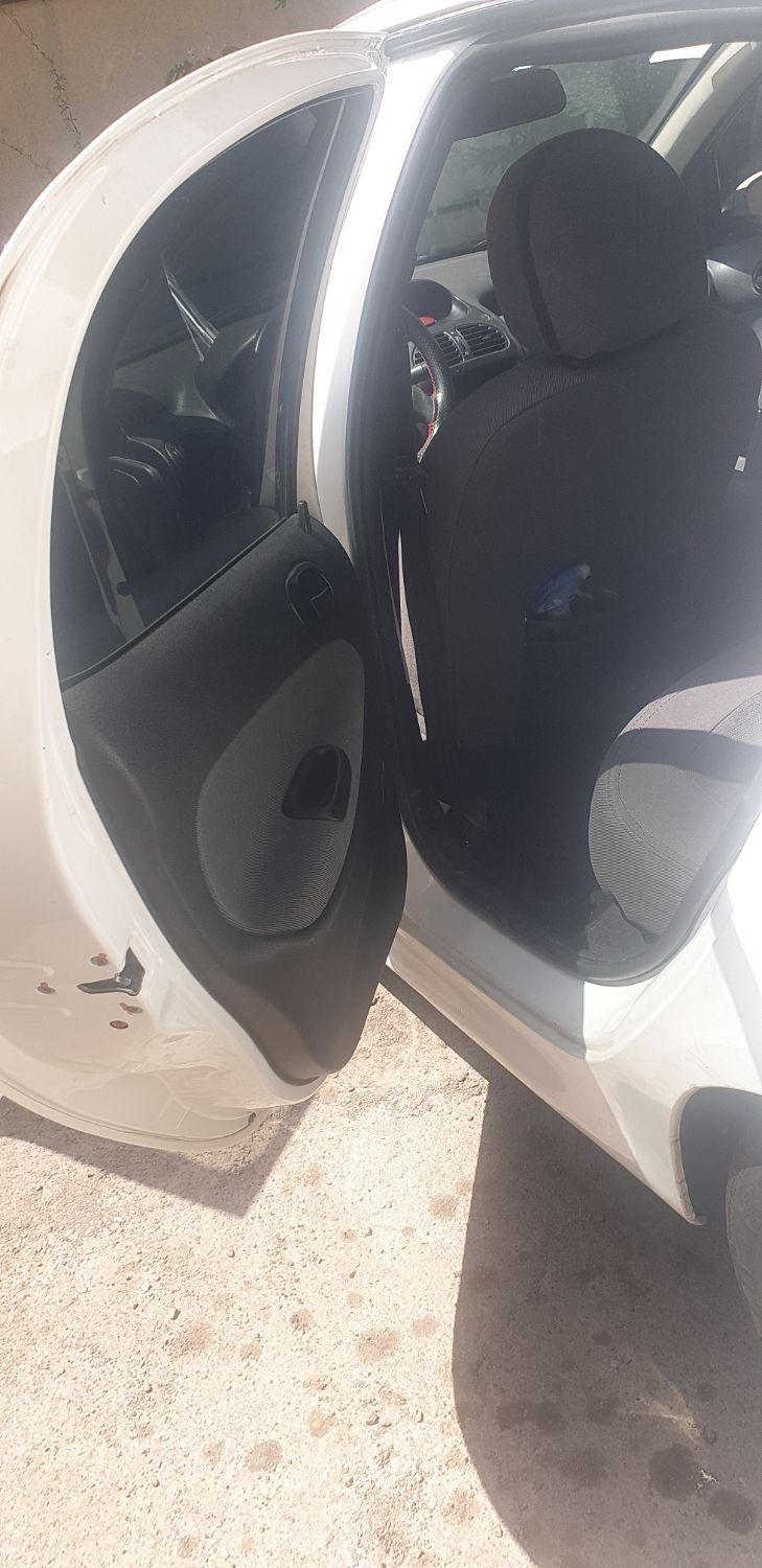 پژو ۲۰۶ صندوق دار v8 - 1394