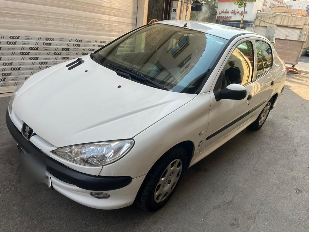 پژو ۲۰۶ صندوق دار v8 - 1394