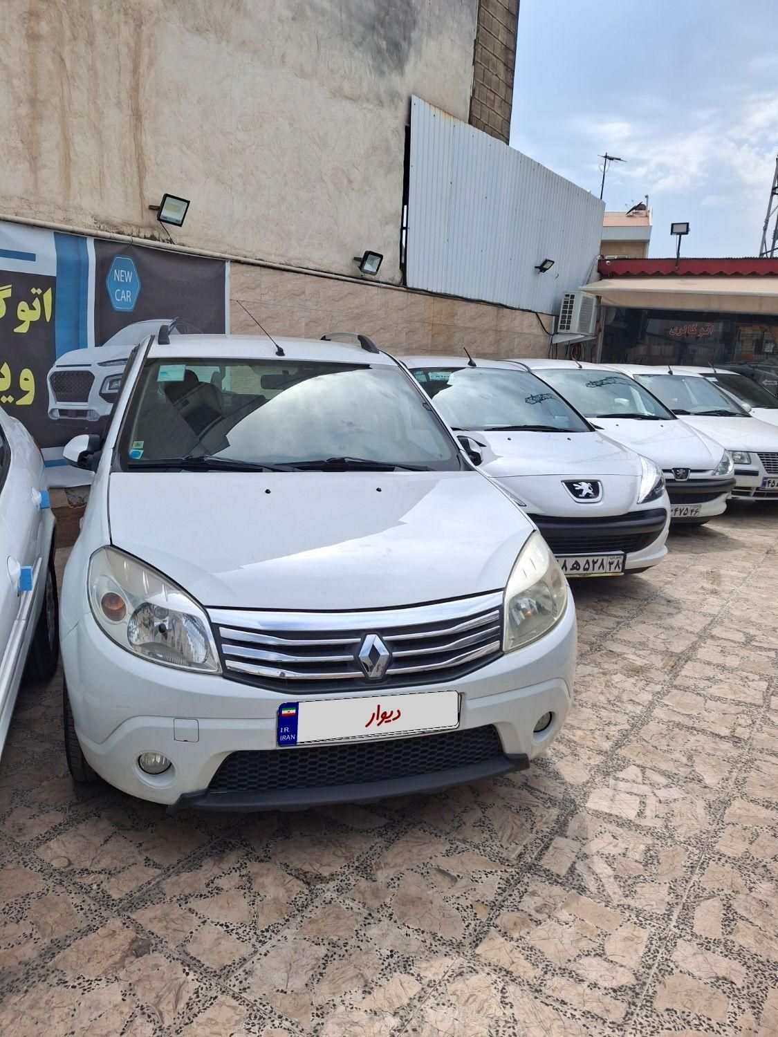 خودرو رنو، ساندرو آگهی ann_19423809