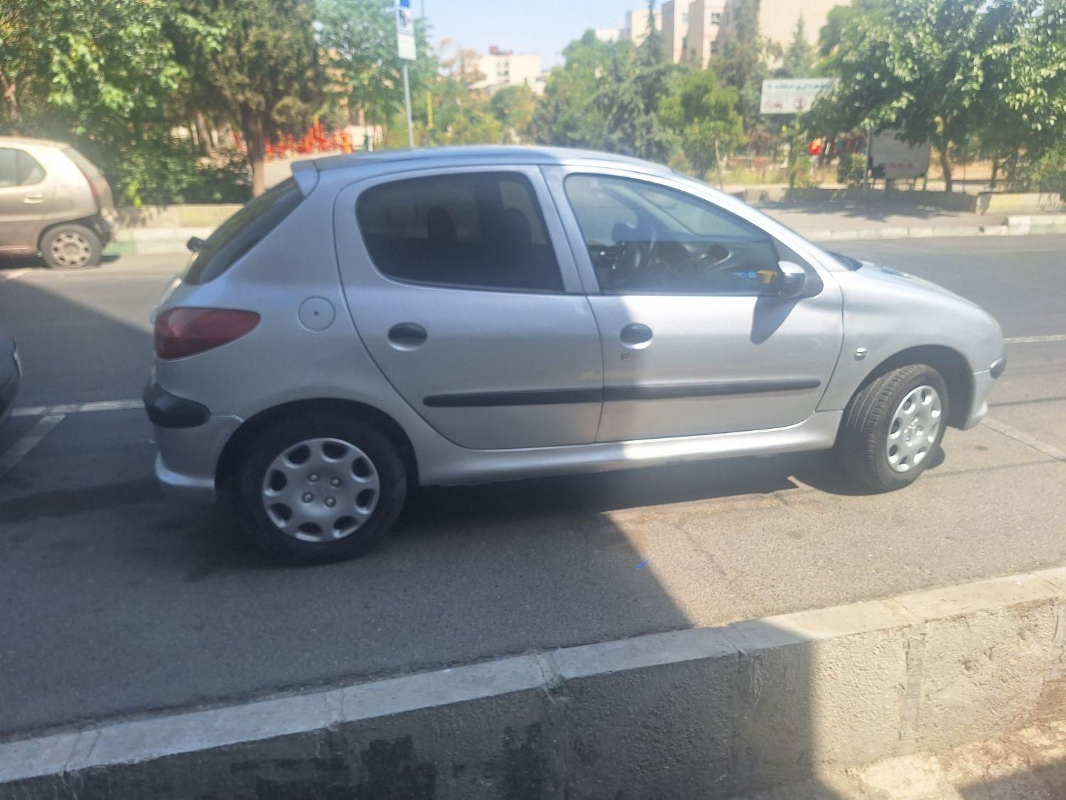 خودرو پژو، 206 آگهی ann_19423828