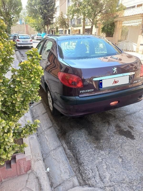 خودرو پژو، ۲۰۶ صندوق دار آگهی ann_19423892