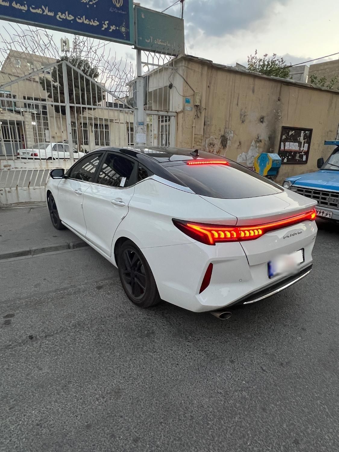 کی ام سی J7 اتوماتیک - 1402