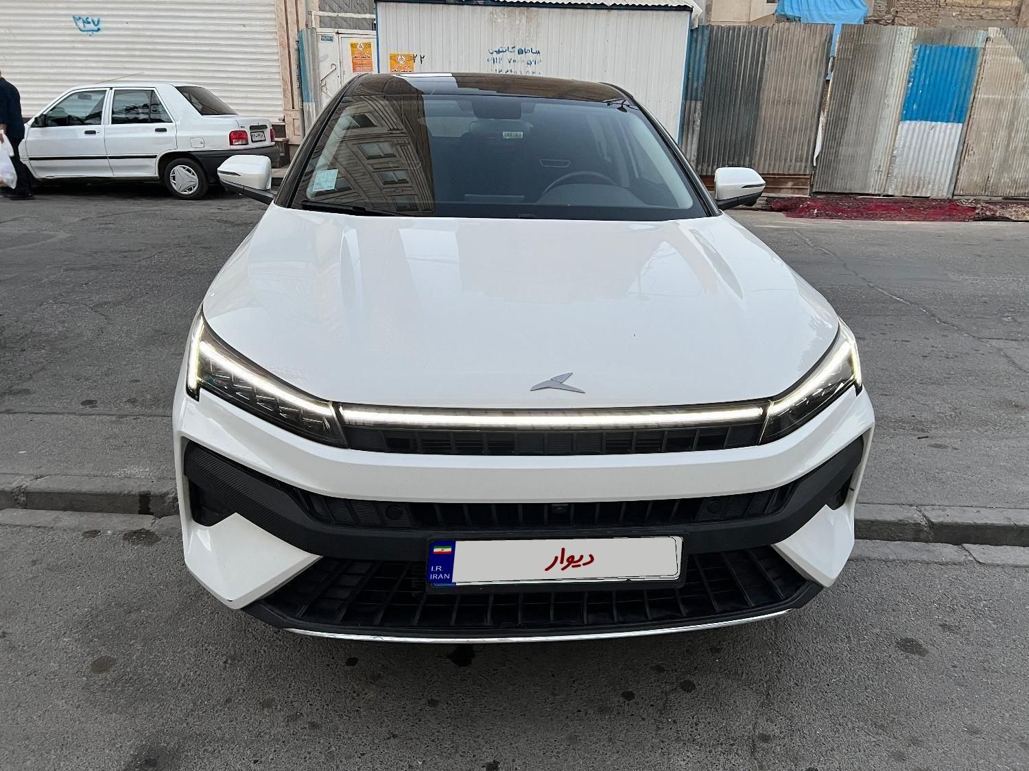 خودرو کی ام سی، J7 آگهی ann_19423917