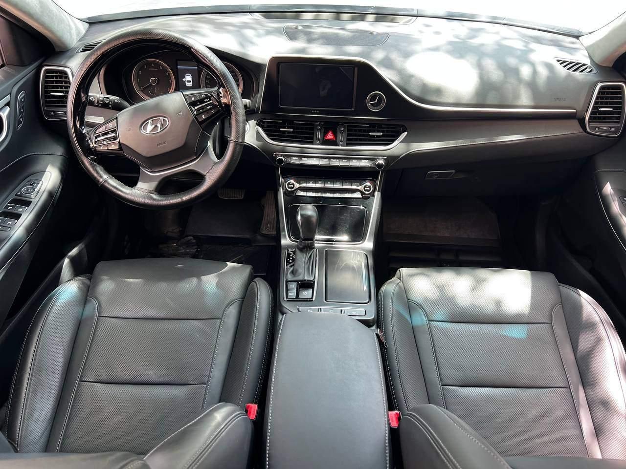 هیوندای آزرا (گرنجور) 2400cc - 2019