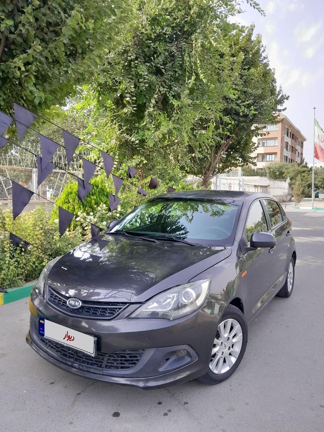 ام وی ام 315 هاچ بک اسپرت لاکچری - 1394