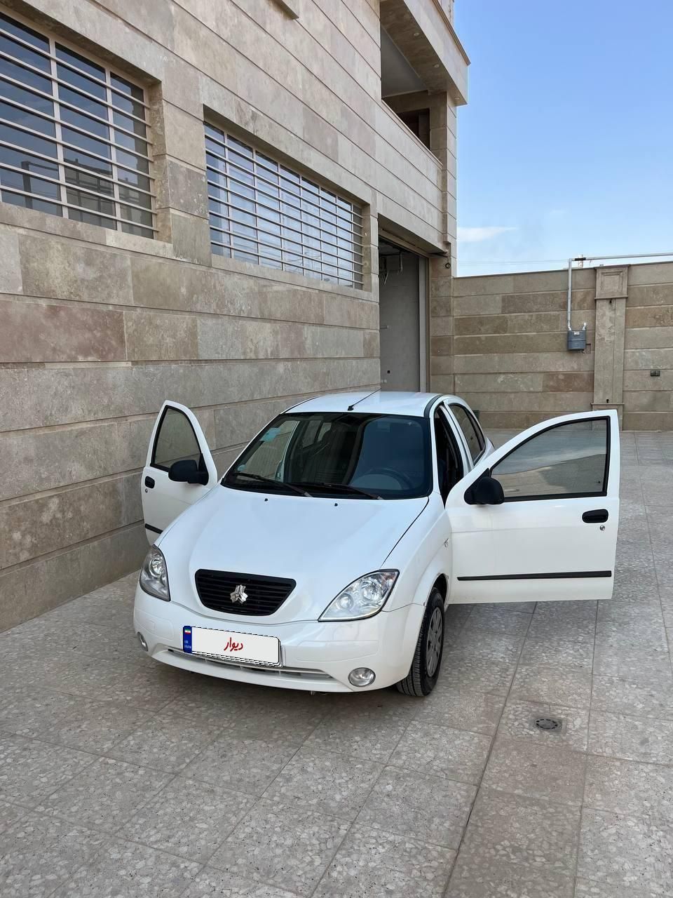 تیبا صندوق دار SX - 1400