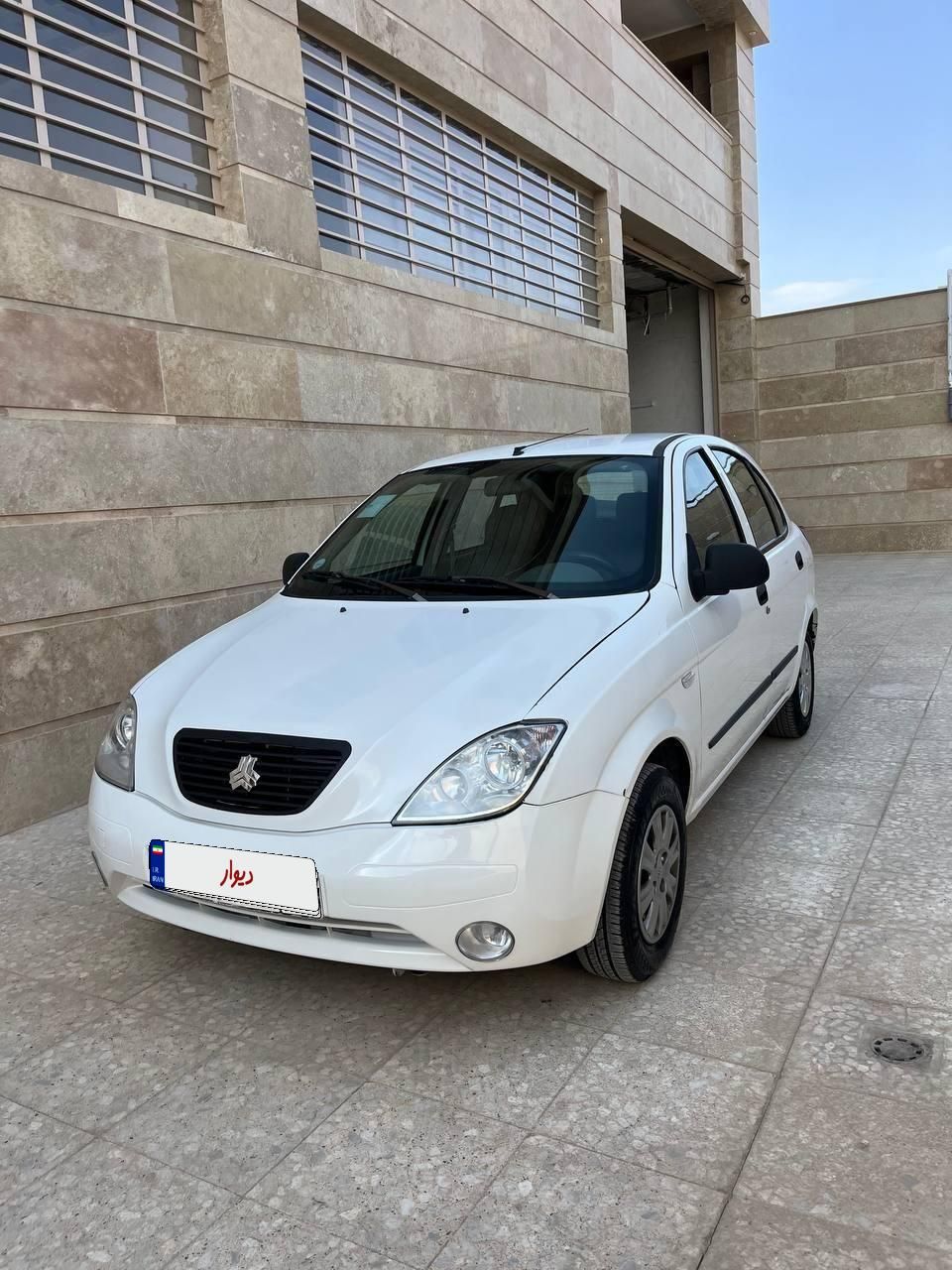تیبا صندوق دار SX - 1400