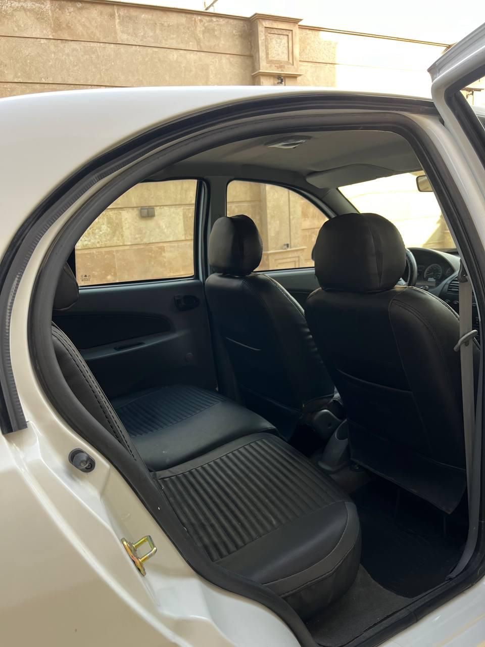 تیبا صندوق دار SX - 1400