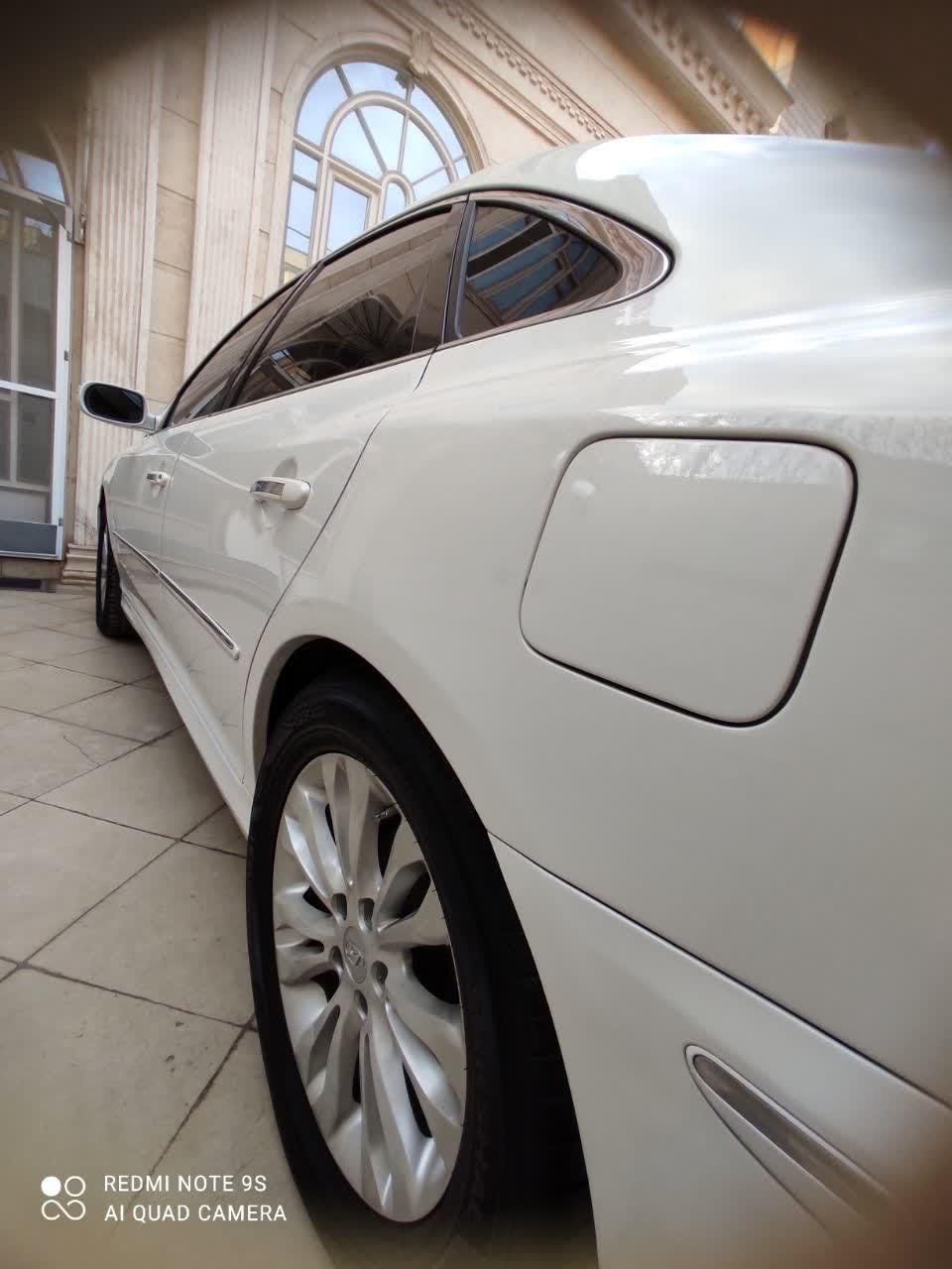 هیوندای آزرا (گرنجور) 3300cc - 2011