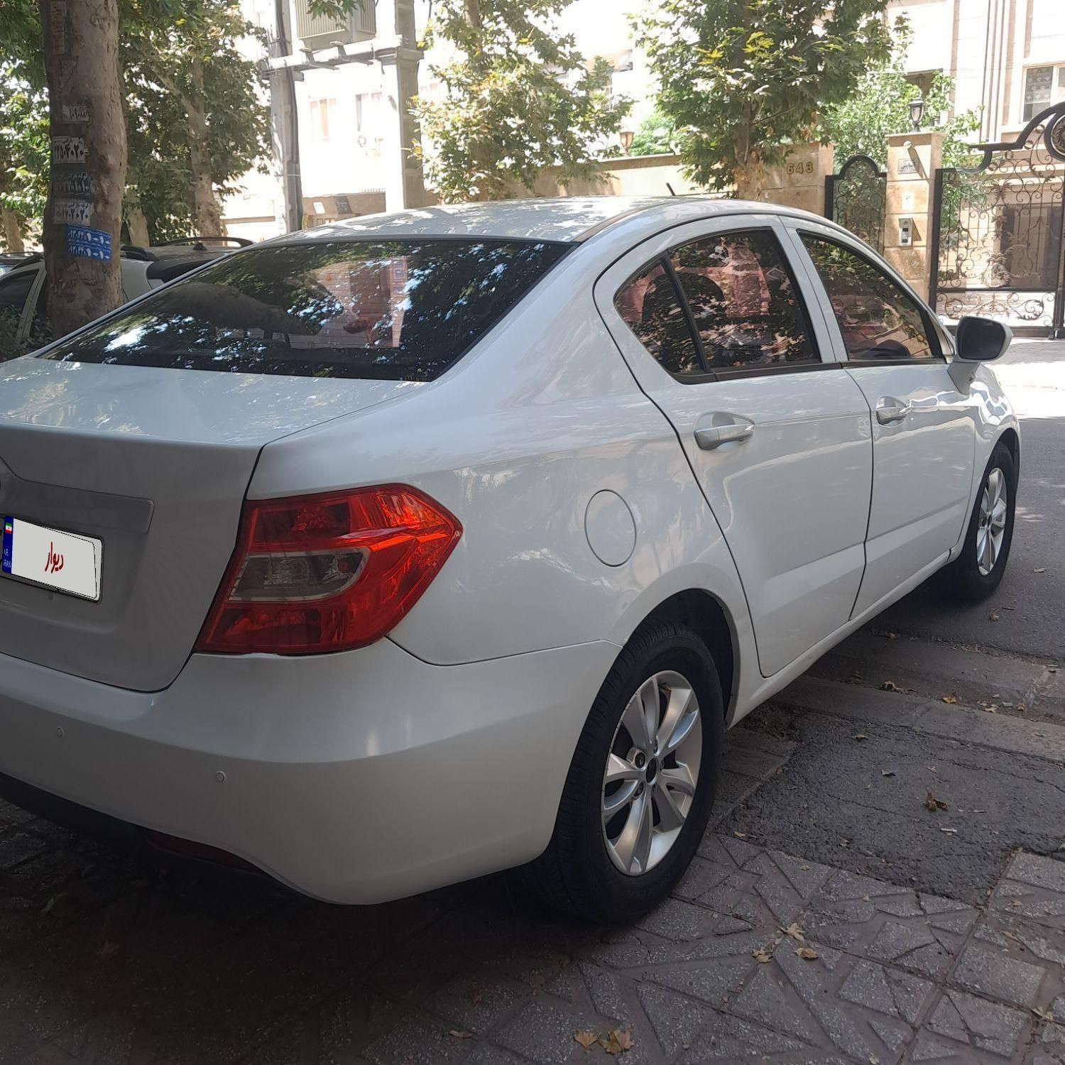 برلیانس H230 دنده‌ای - 1397