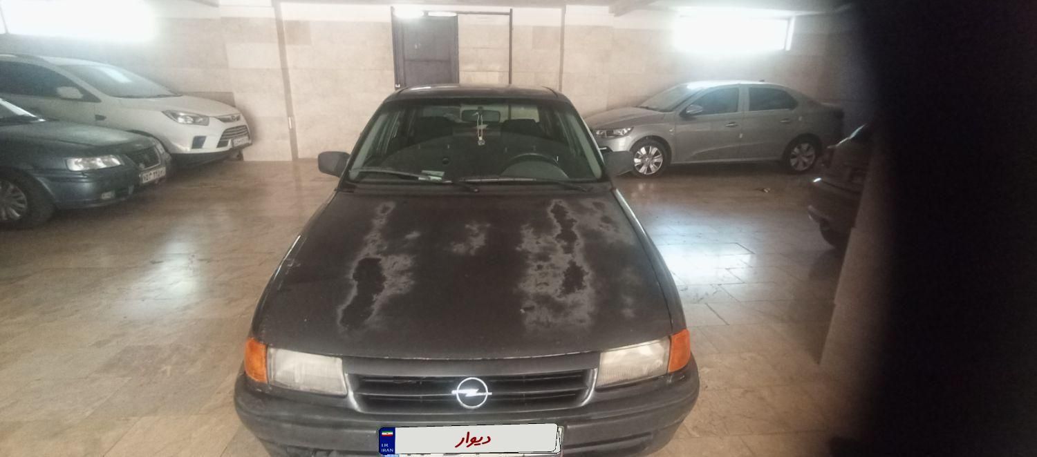 اپل آسترا 1400 شرکتی J - 1996