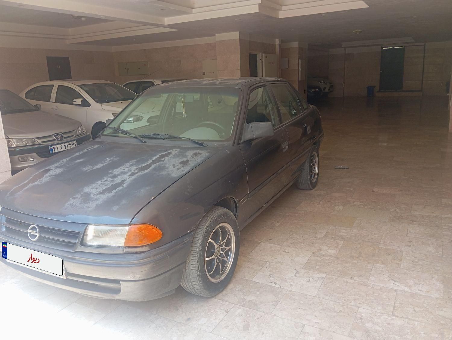 اپل آسترا 1400 شرکتی J - 1996