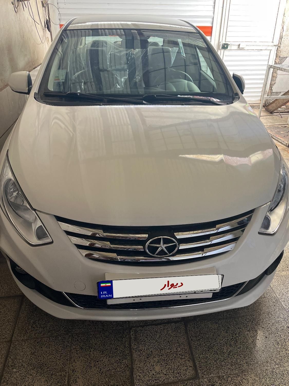 جک J4 اتوماتیک ساده - 1403