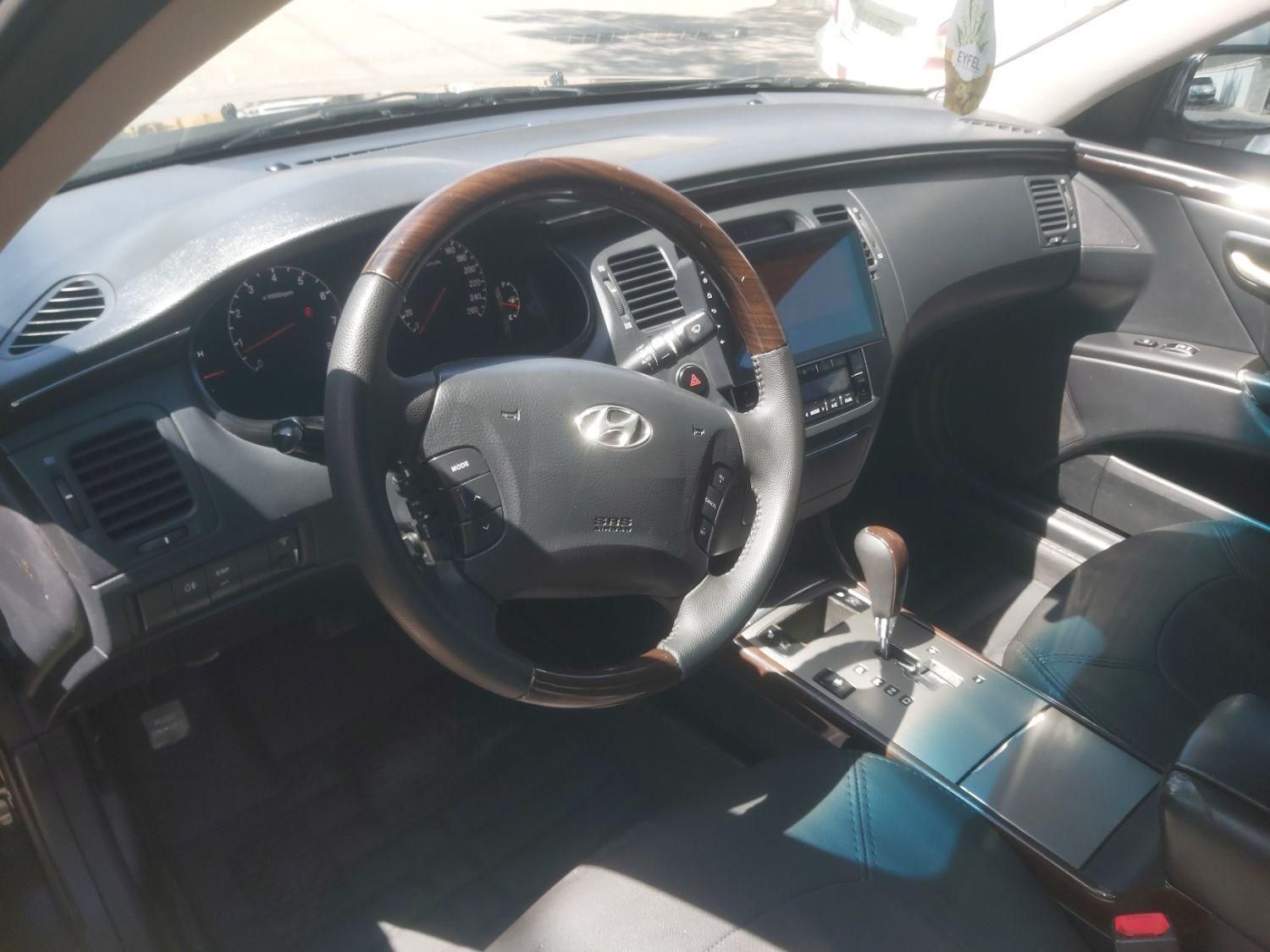 هیوندای آزرا (گرنجور) 3300cc - 2010