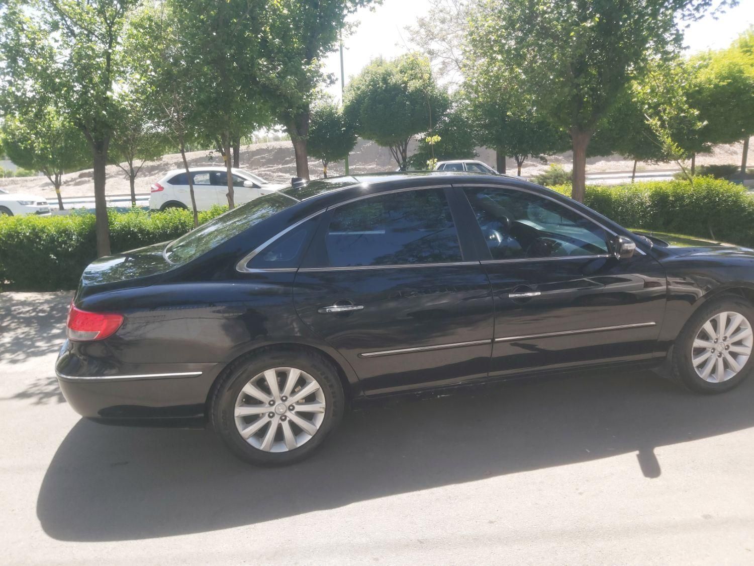 هیوندای آزرا (گرنجور) 3300cc - 2010