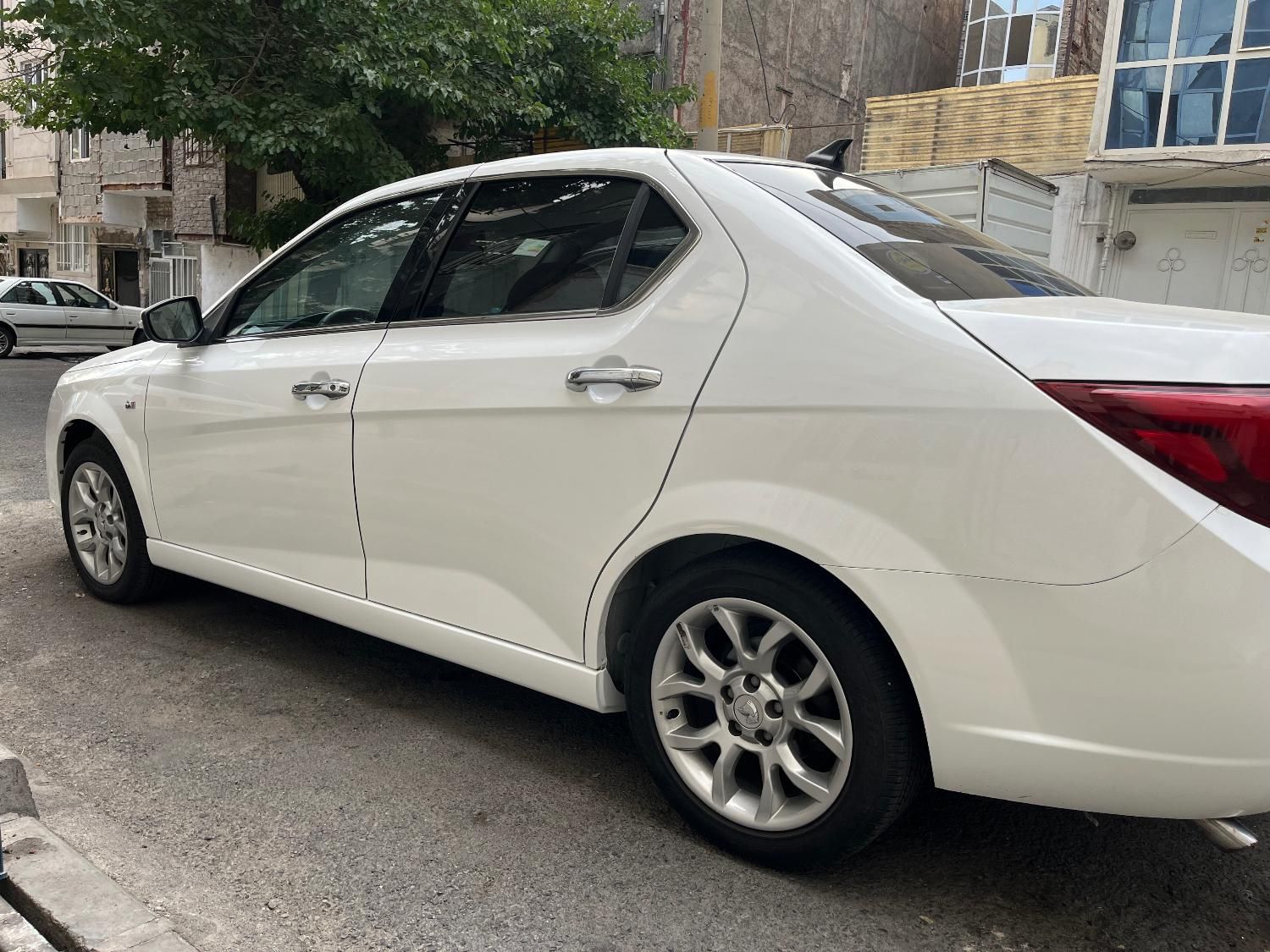 دنا پلاس توربو اتوماتیک - 1400