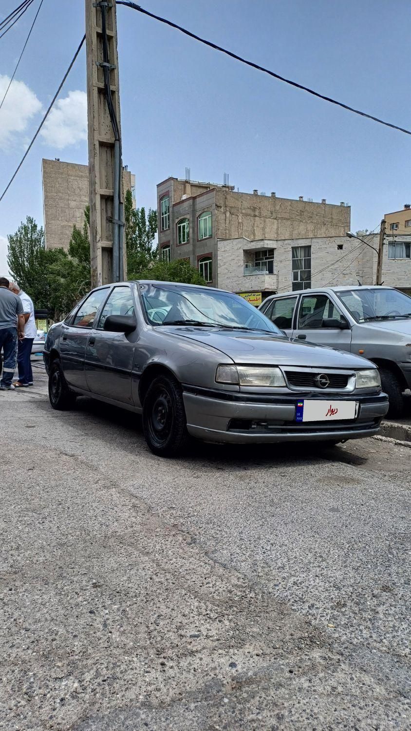 خودرو اپل، وکترا آگهی ann_19425527
