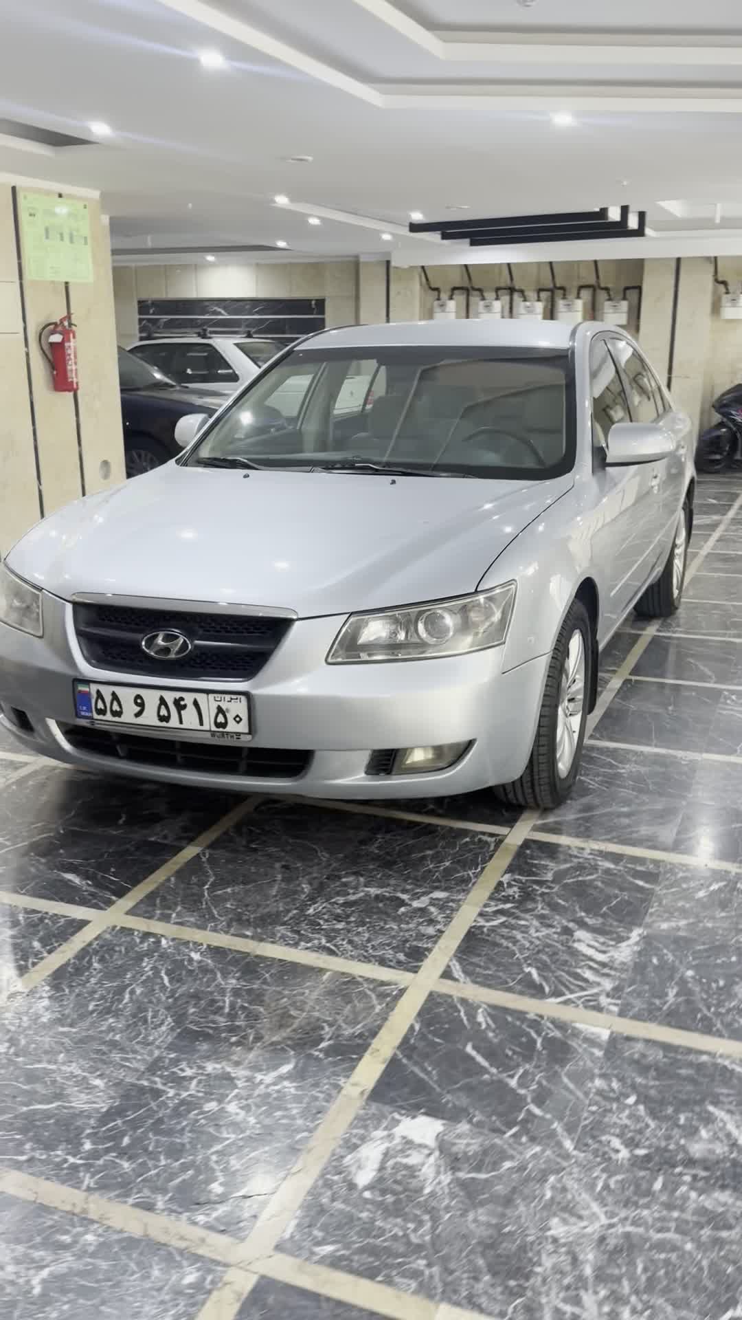 هیوندای سوناتا دنده‌ای NF 2400 - 2006