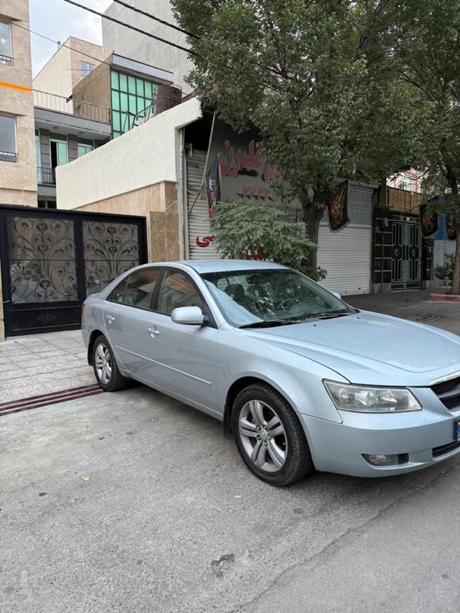 هیوندای سوناتا دنده‌ای NF 2400 - 2006
