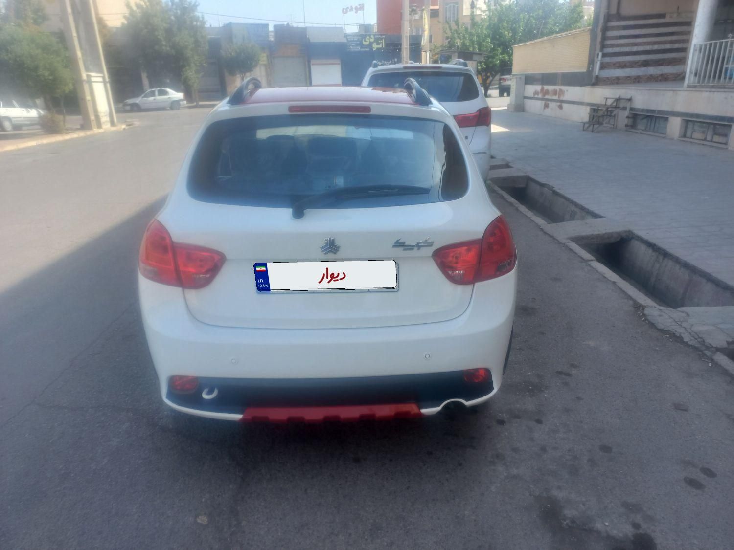 کوییک R دنده‌ای - 1402