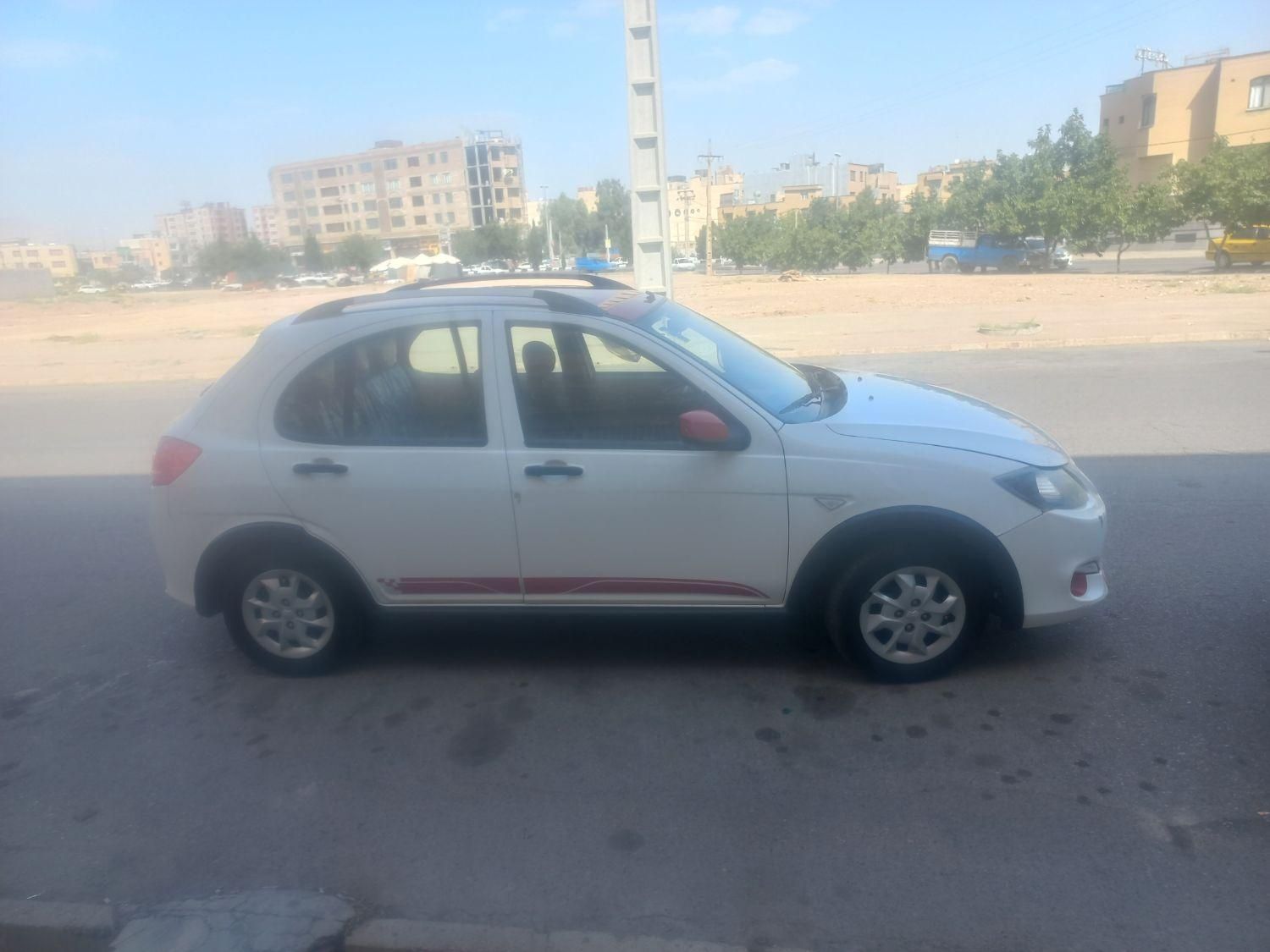 خودرو کوییک، R آگهی ann_19425692