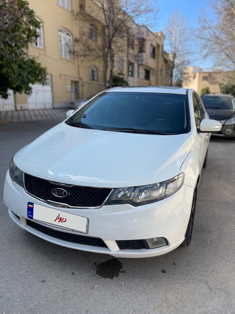 کیا سراتو 2.0 لیتر اتوماتیک GT لاین - 2010