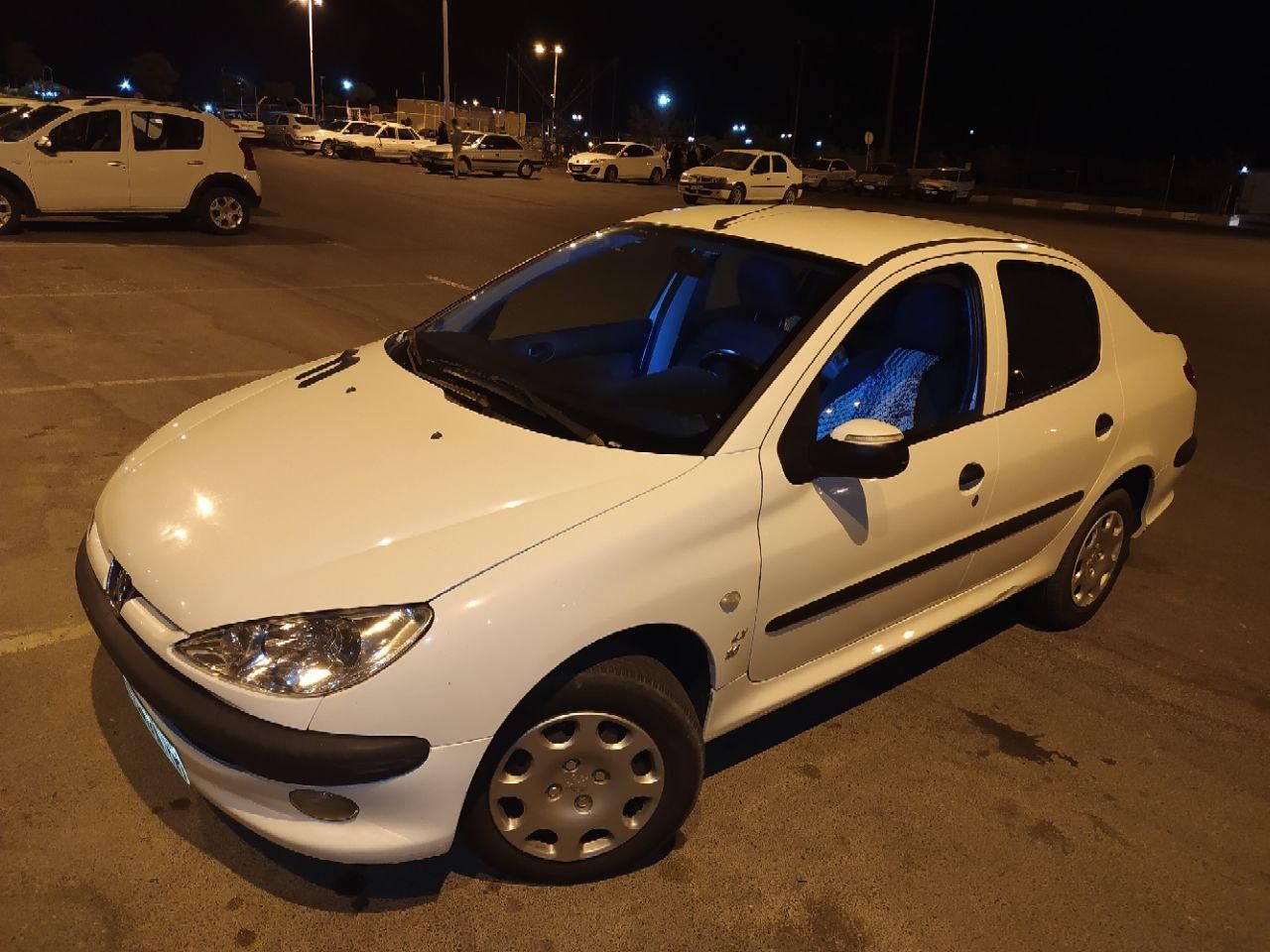 پژو ۲۰۶ صندوق دار v8 - 1396