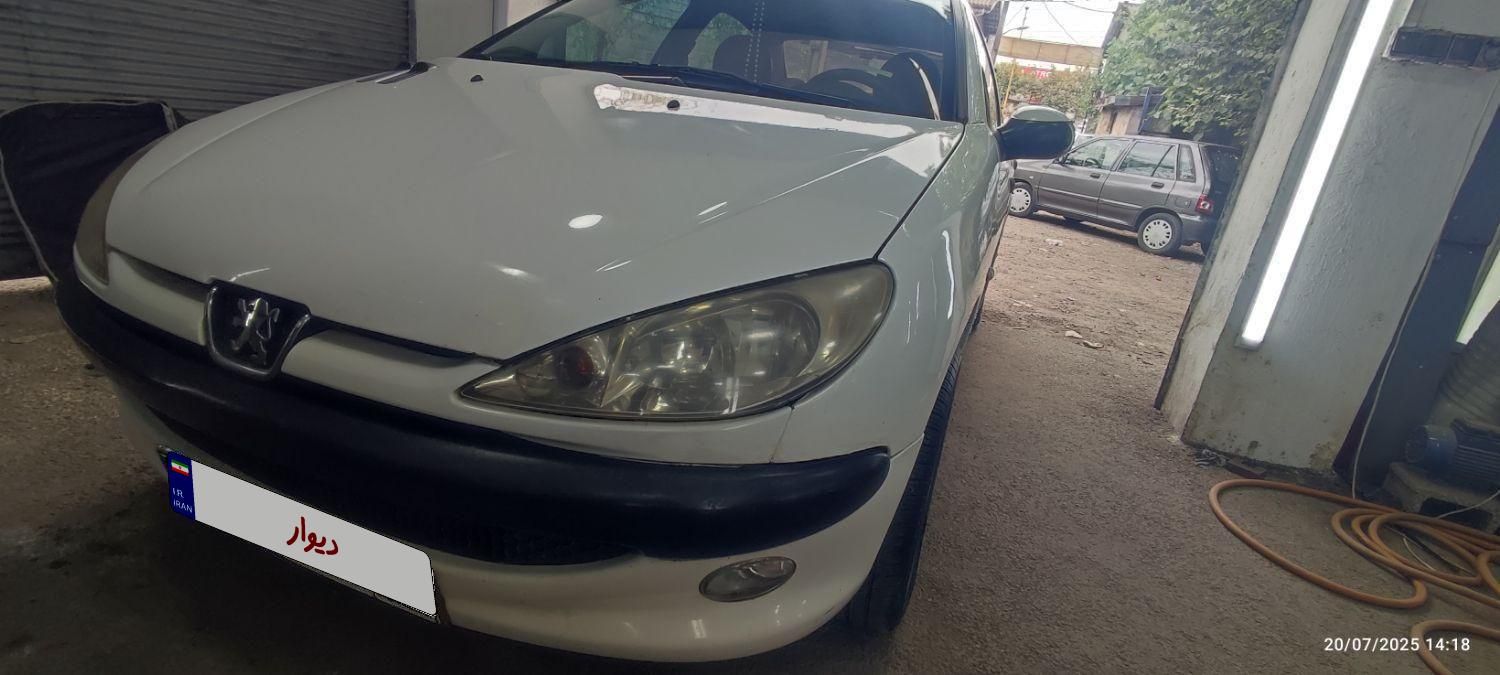 پژو ۲۰۶ صندوق دار v8 - 1390