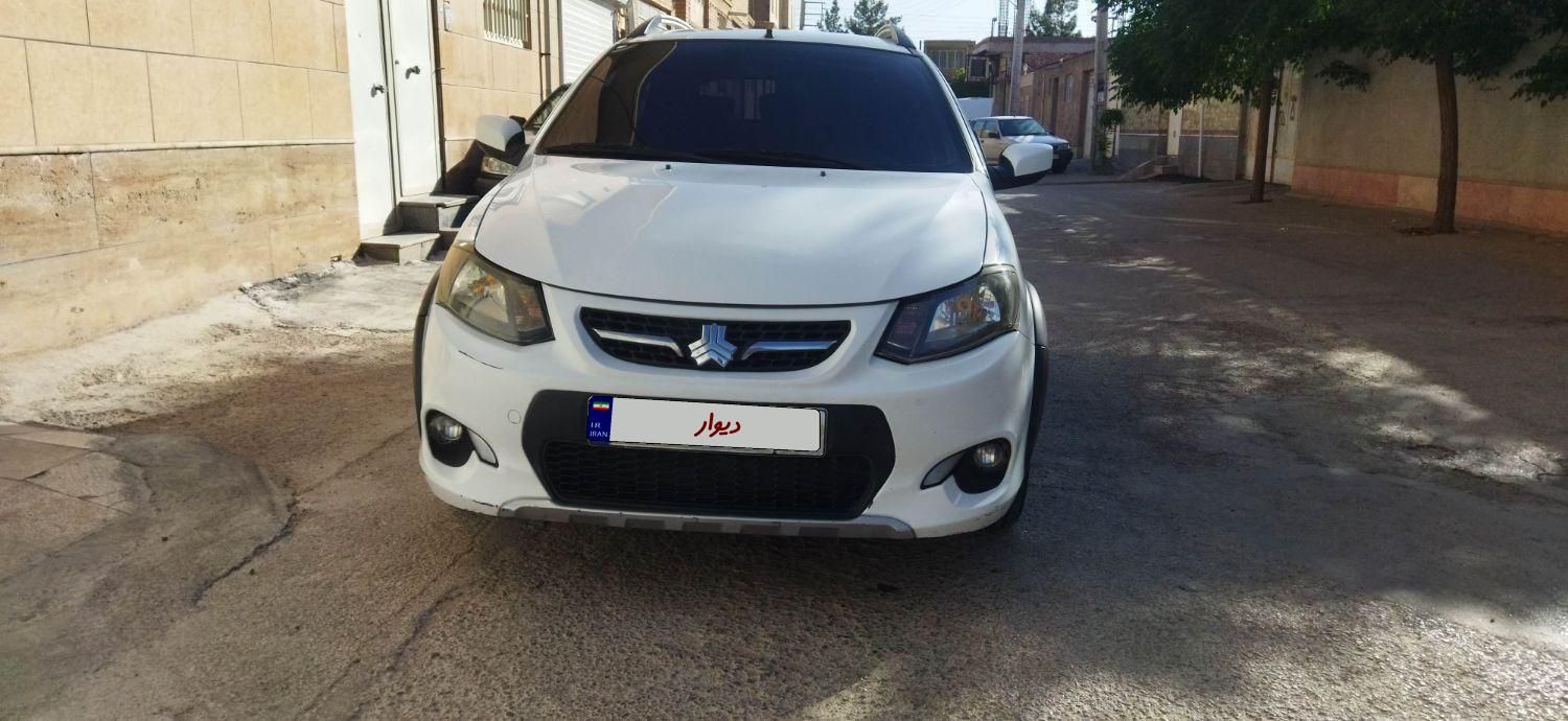 خودرو کوییک، معمولی آگهی ann_19426824