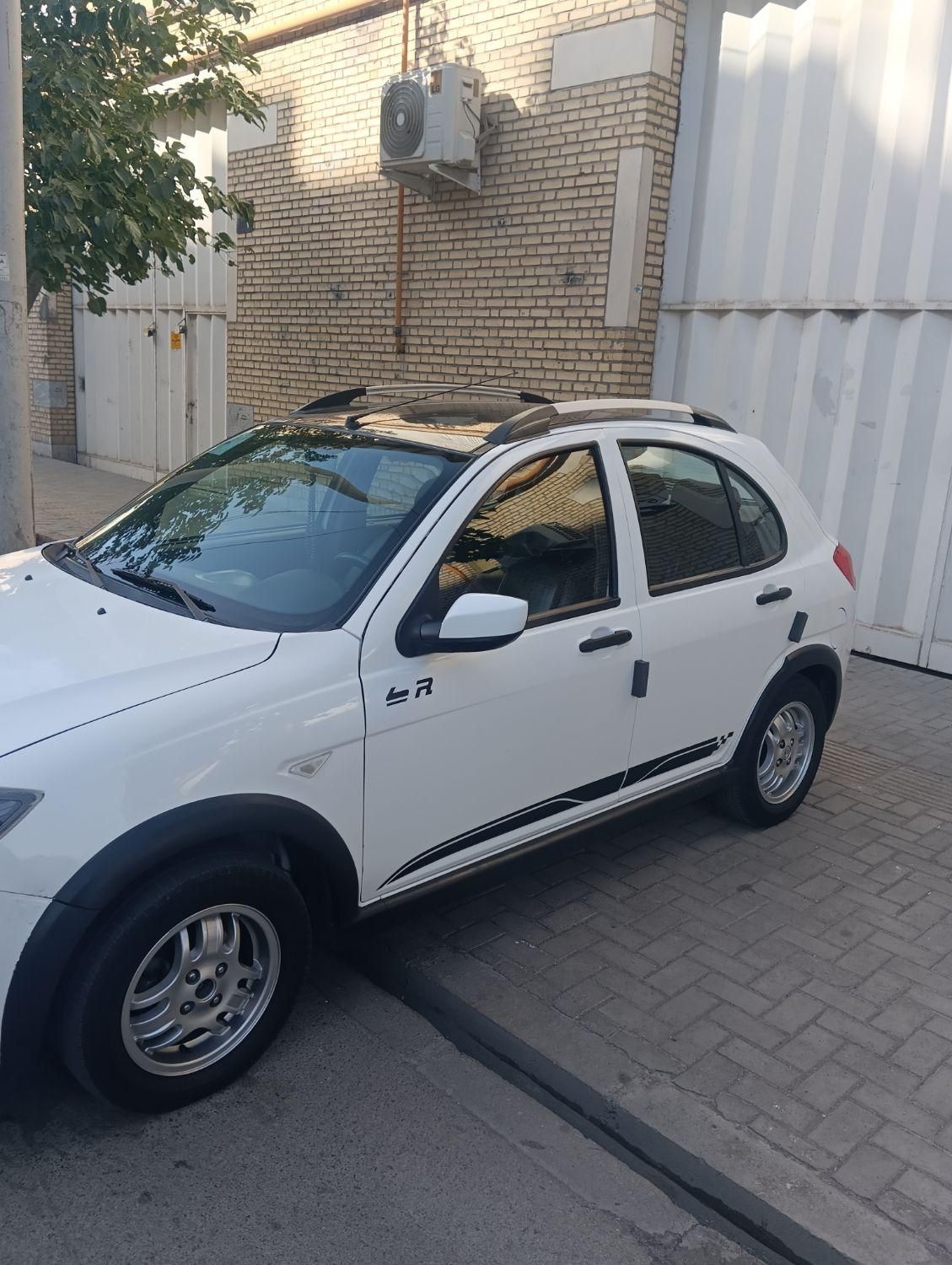 کوییک R دنده‌ای - 1401