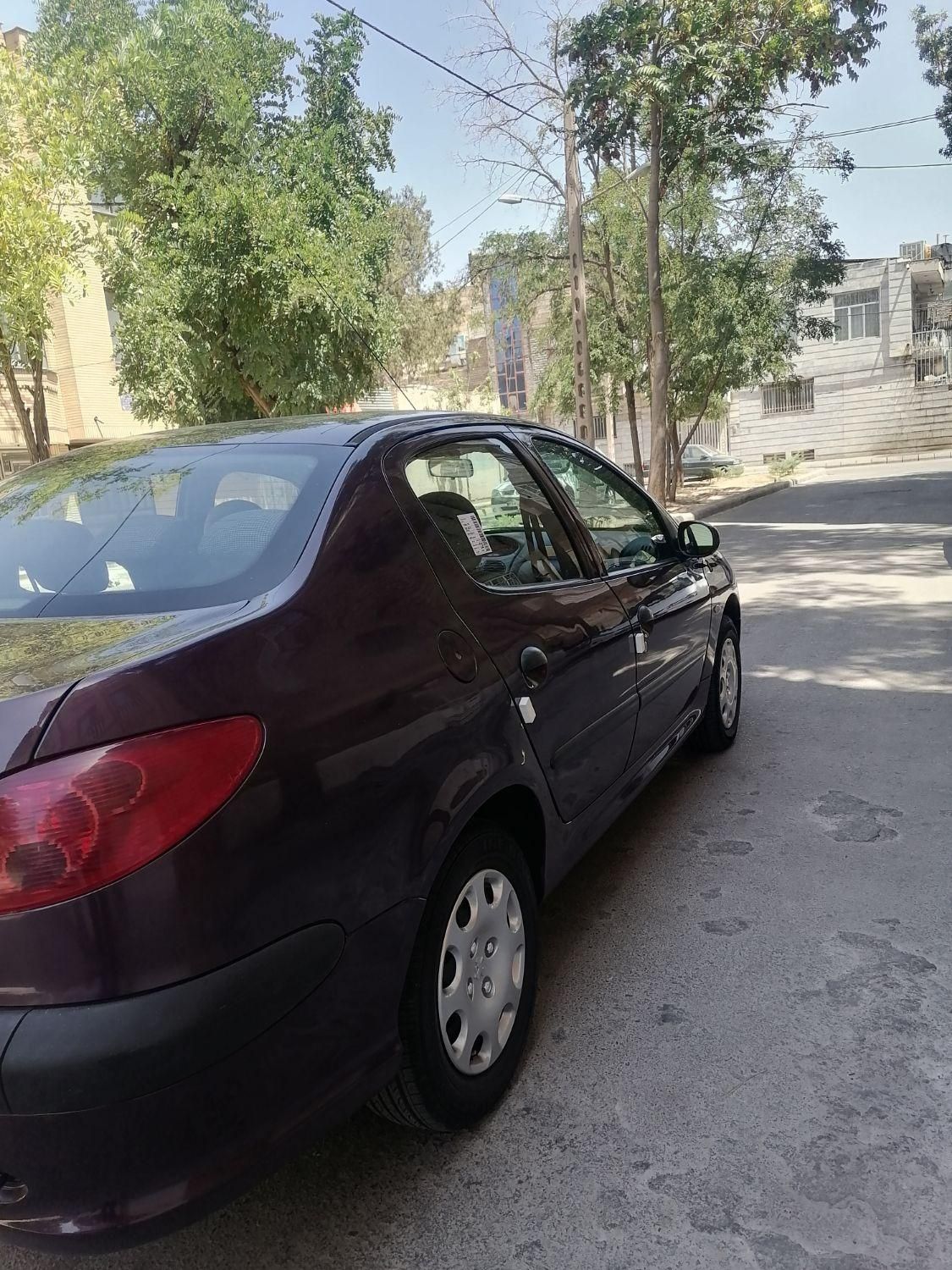 پژو ۲۰۶ صندوق دار v8 - 1395