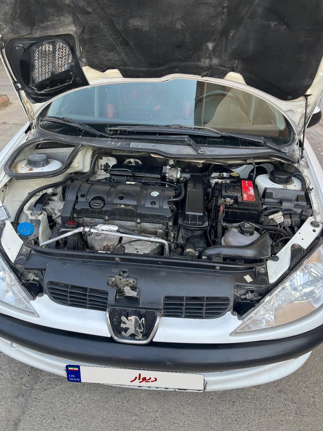 پژو ۲۰۶ صندوق دار v8 - 1394