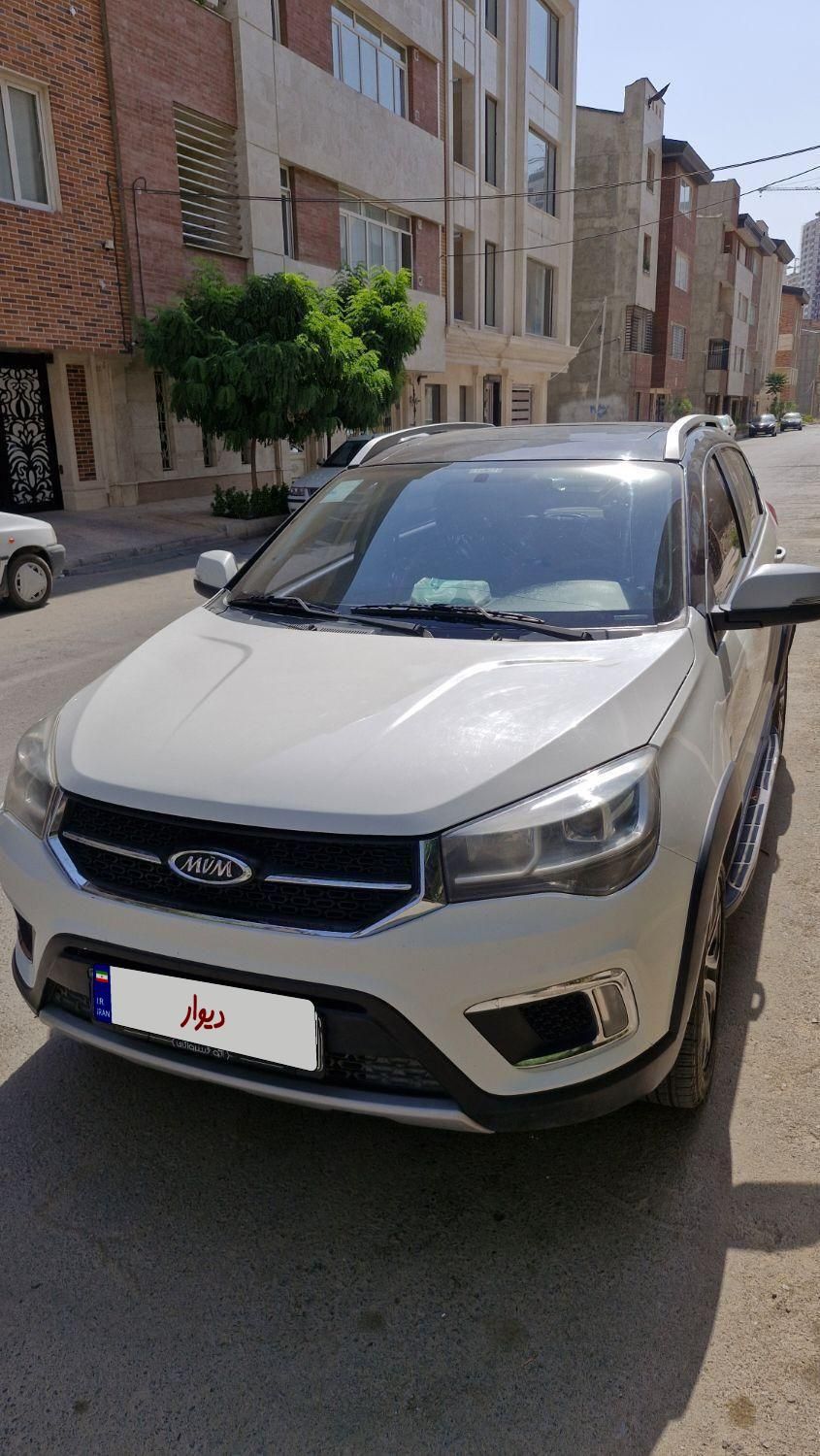خودرو ام وی ام، X22 آگهی ann_19427428
