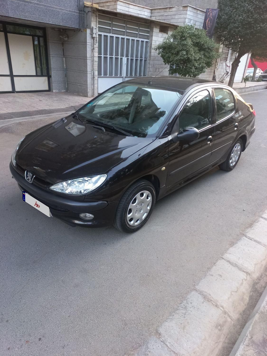 پژو ۲۰۶ صندوق دار v8 - 1395